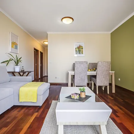 Sea View Appartamento *