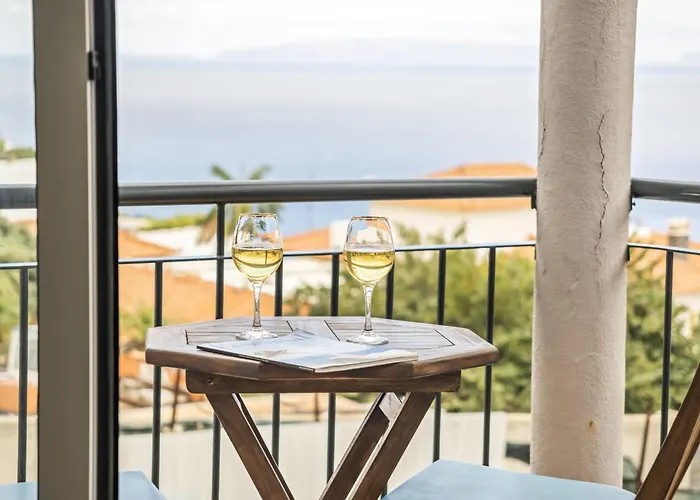 Sea View *